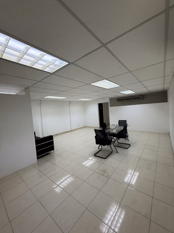 ALQUILER DE OFICINA EN VIA ESPAÑA 115 M2