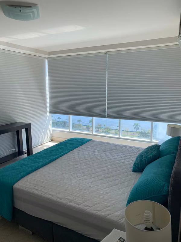 Avenida Balboa - 2 bedrooms, 2 bathrooms, 112 m2, near Marbella, Punta Pacifica, Casco Viejo