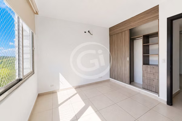 Apartment for Sale in Altos de Panama - 212 m ², Panoramic Views and Opportunity Price.