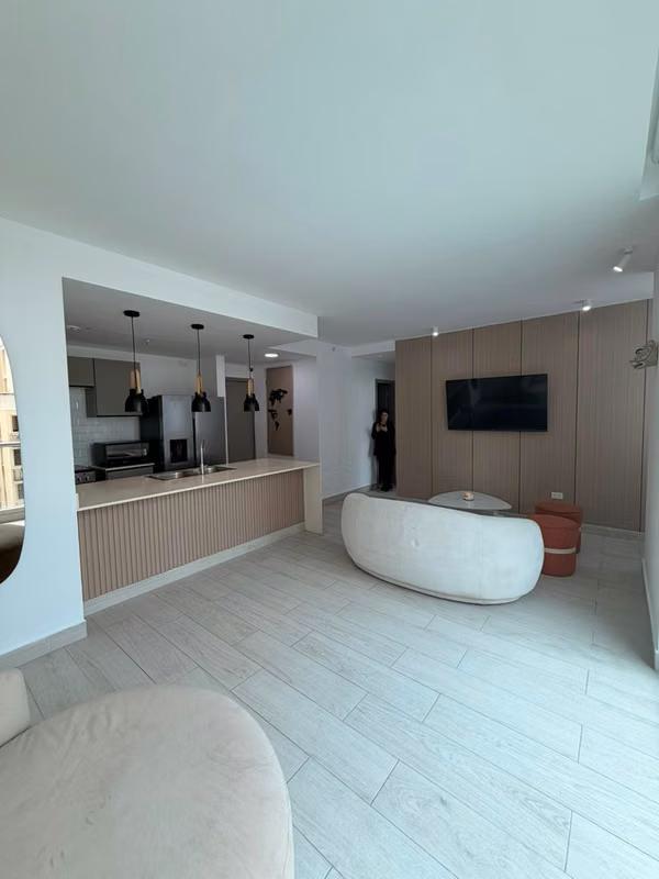 Executive Apartment for Rent or Sale – Move-in Ready
