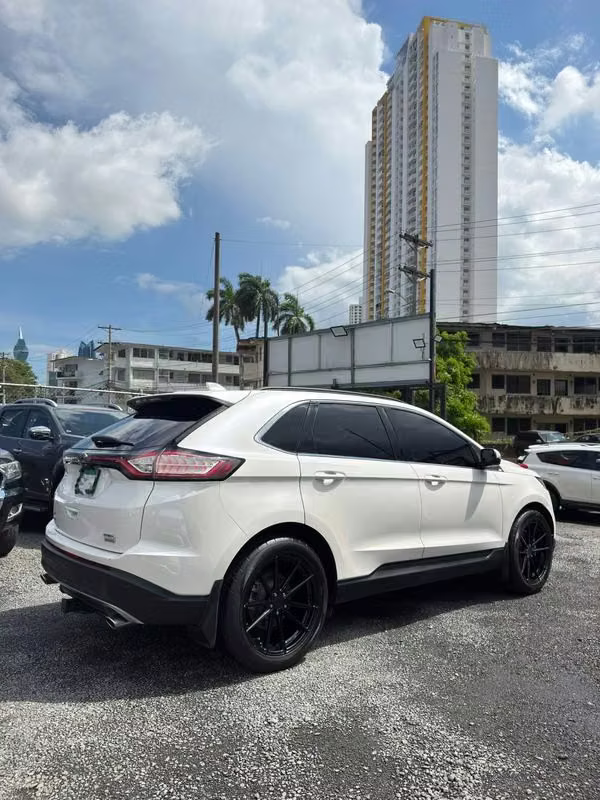 Ford EDGE 2016