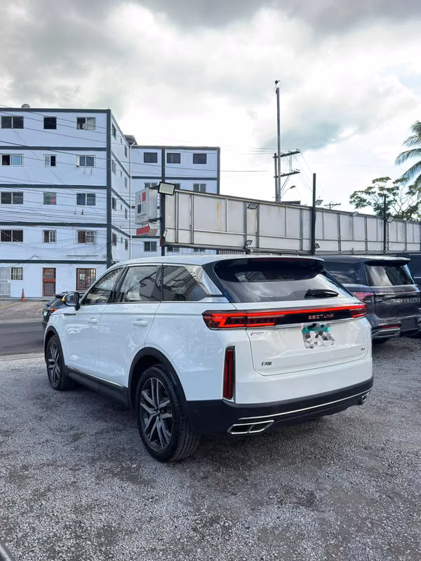 BESTUNE T99 2024