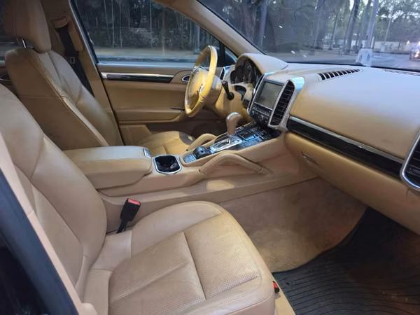 Porsche Cayenne 2014