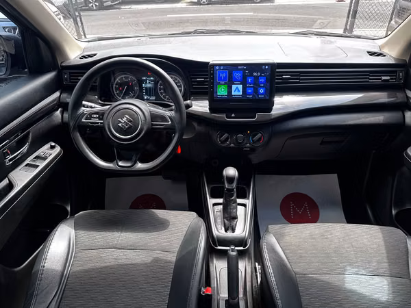 SUZUKI XL7 / AUTO FAMILIAR / FINANCIABLE