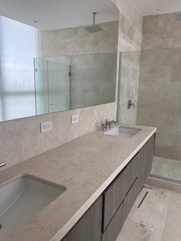 _ TORRE PANORAMA - 124; 352 m ²