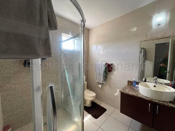 Sell house in Brisas del Golf LF26-5965 Only Direct Client