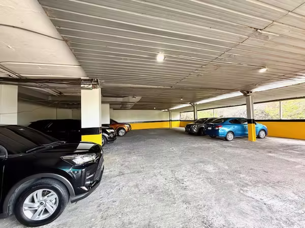 Office Rental 600m2 excellent location with exclusive parking