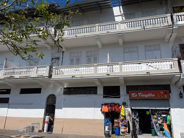 Se vende Edificio en CASCO VIEJO (A-Mo)