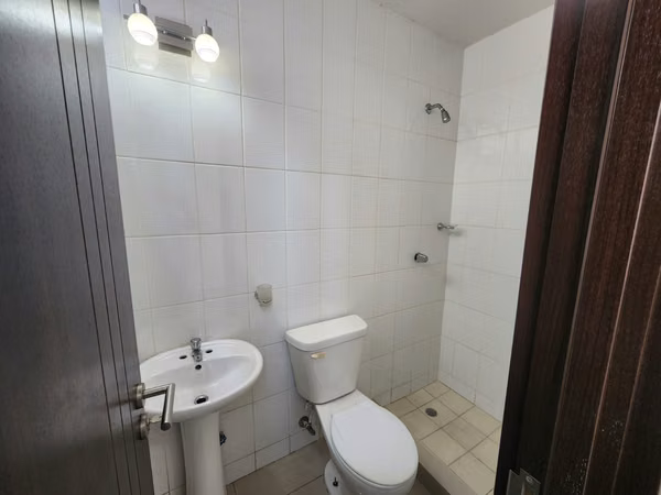 LGU-Alquiler de apartamento amoblado en Hato Pintado, PH Victoria Royale.