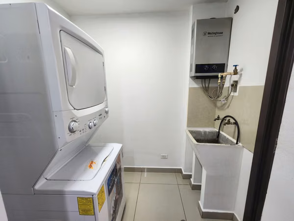 LGU-Alquiler de apartamento amoblado en Hato Pintado, PH Victoria Royale.
