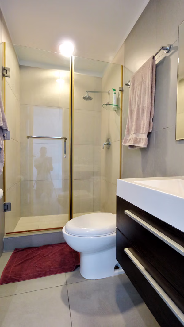 Apartamento en Venta - P.H. Yacht Club - Avenida Balboa - Vista al Mar