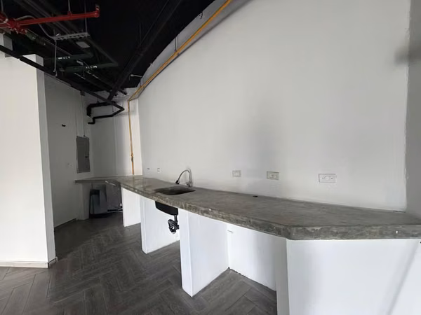 ALQUILER DE LOCAL COMERCIAL EN PH THE TOWER | SAN FRANCISCO