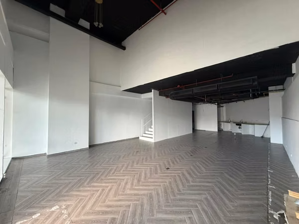ALQUILER DE LOCAL COMERCIAL EN PH THE TOWER | SAN FRANCISCO