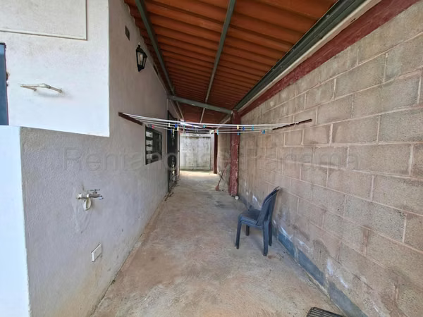 Casa En Alquiler En Arboledas La Chorrera ABS