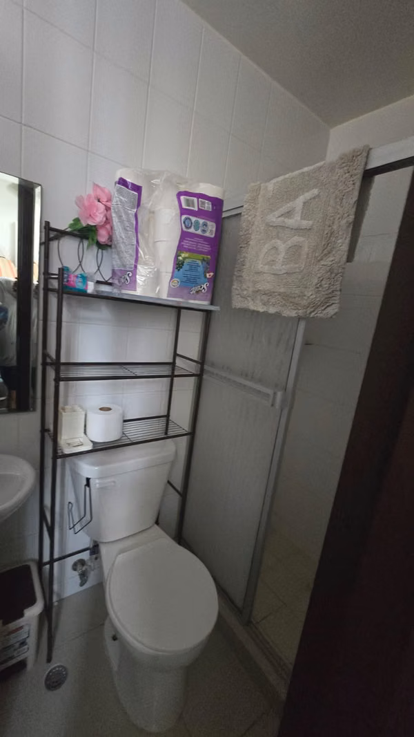 APARTMENT FOR SALE – PH Victoria Royale