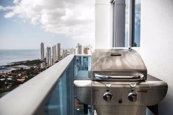Se alquila Penthouse PH. Icon Tower / Coco Del Mar