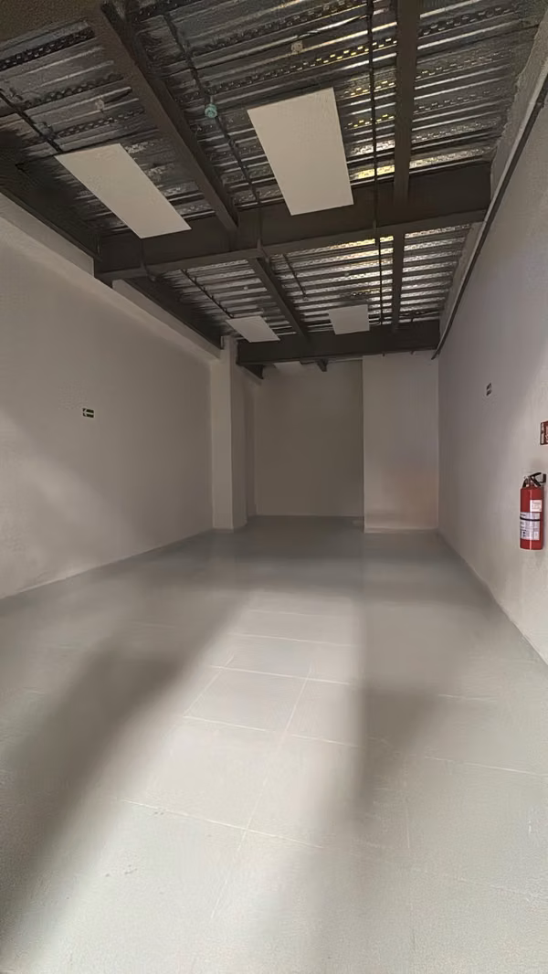 PASILLO CENTRAL 55 M2 ALBROOK MALL  PLANTA ALTA  $2,500