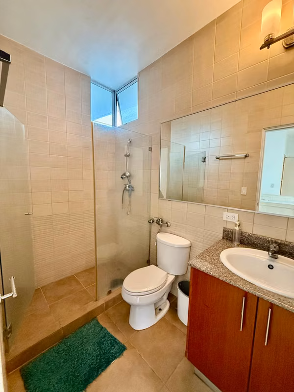 VENTA O ALQUILER de Apto en PH TORRE DEL PARQUE, Paitilla