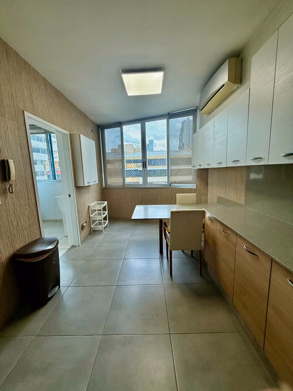 VENTA O ALQUILER de Apto en PH TORRE DEL PARQUE, Paitilla