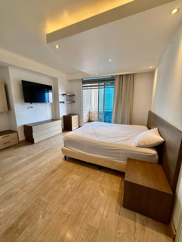 VENTA O ALQUILER de Apto en PH TORRE DEL PARQUE, Paitilla