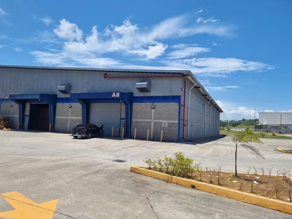 Alquiler de Galera en Arraiján, Centro Logístico Panawest, 1,000m²