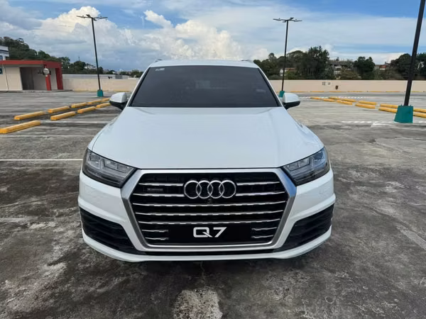Audi Q7 Del 2019 EXCELENTE CONDICIONES