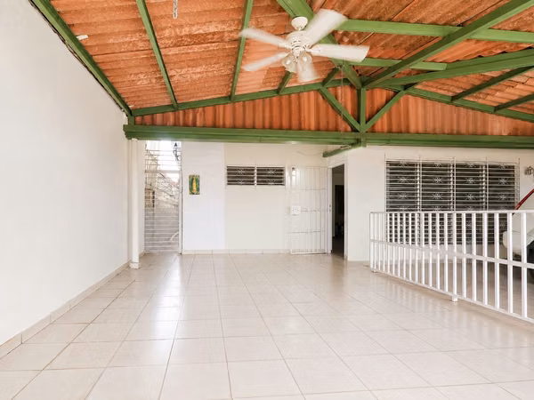 House for sale in Altos de Las Acacias, Don Bosco