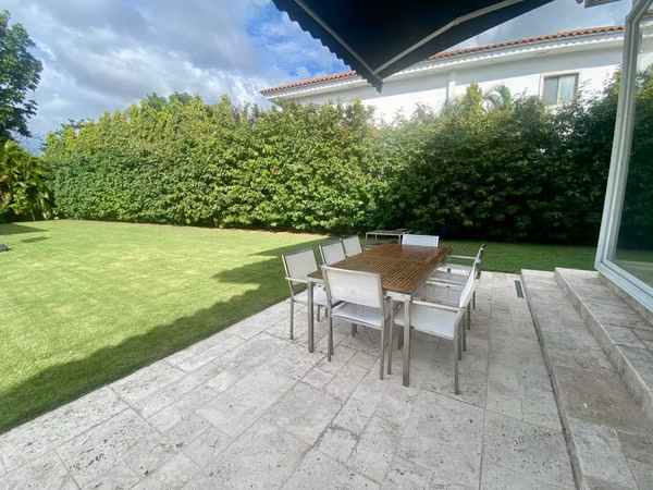 Sale of House in Santa Maria