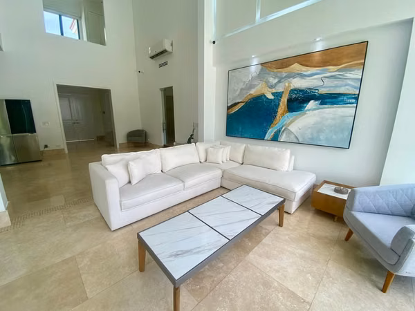 Sale of House in Santa Maria