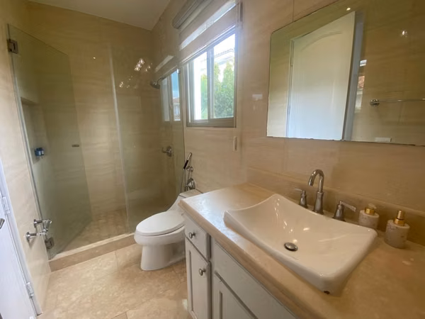 Sale of House in Santa Maria