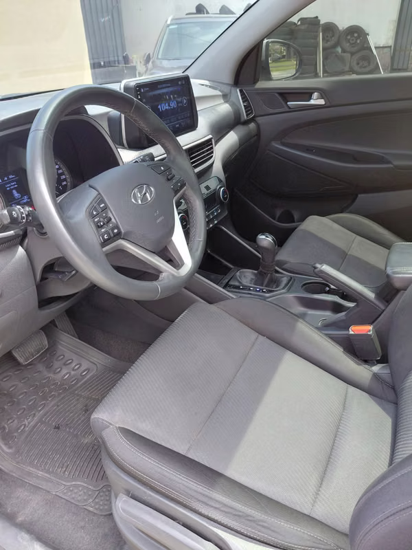 2022 Hyundai Tucson - techo panorámico - 1 sola dueña