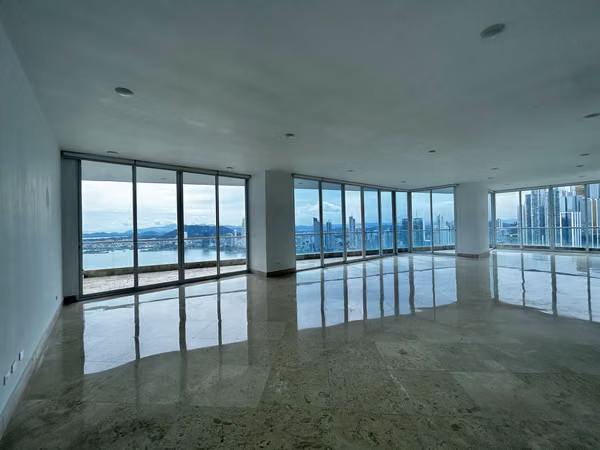 Luxury San Francisco Panama Apartment