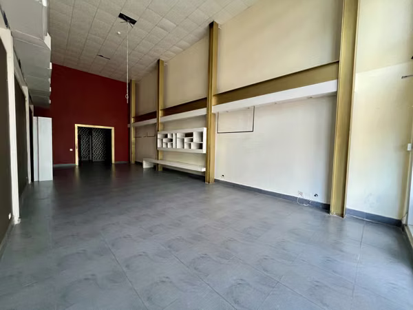 Alquiler de Local Comercial de 100 m2 | San Francisco, Plaza 66
