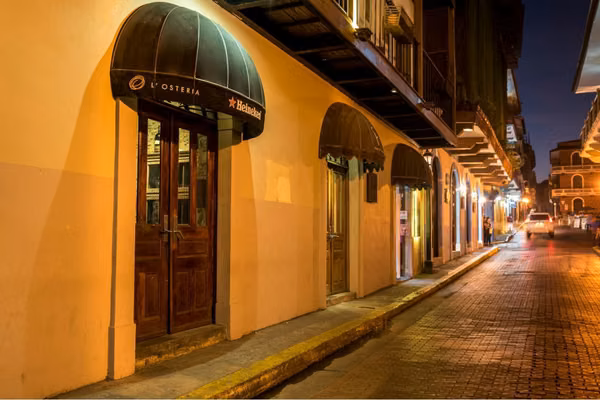 Local Comercial En Venta En Casco Antiguo SYH