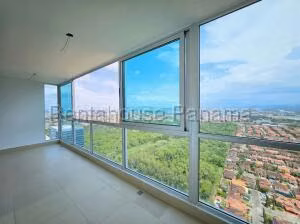 Venta de Apartamento con 242m2 en Costa del Este PH Breeze 26-4081SR