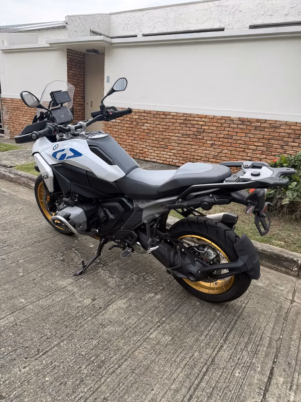 BMW GS1300 nueva
