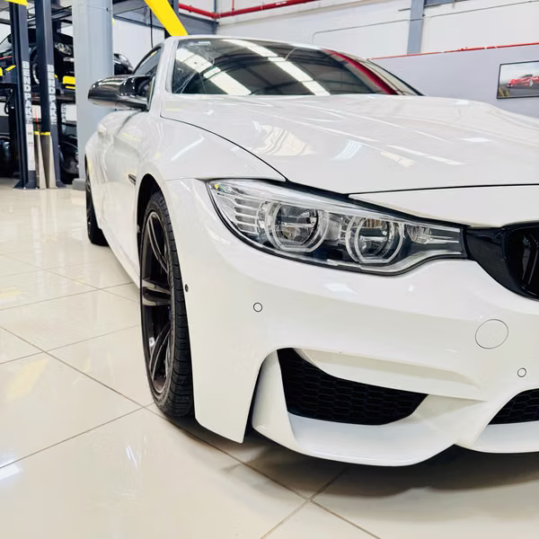 BMW M4 Cabriolet 2015