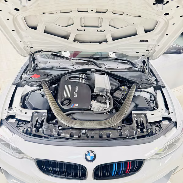 BMW M4 Cabriolet 2015