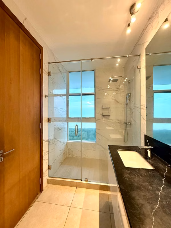 Rental - Front Al Mar - East Coast