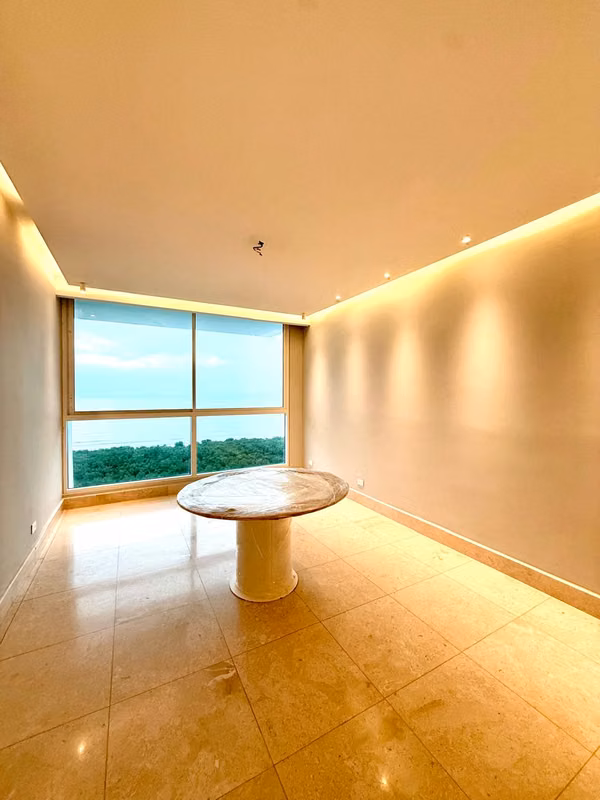 Rental - Front Al Mar - East Coast