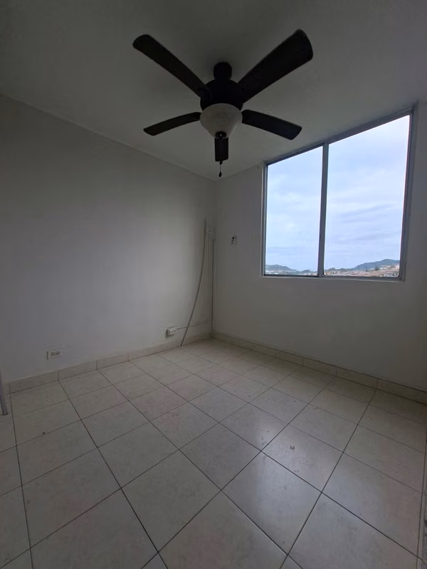 Apartamento en Alquiler 3 Recámaras | Cerca Metro Villa Zaita | PH Vistas del Rocío