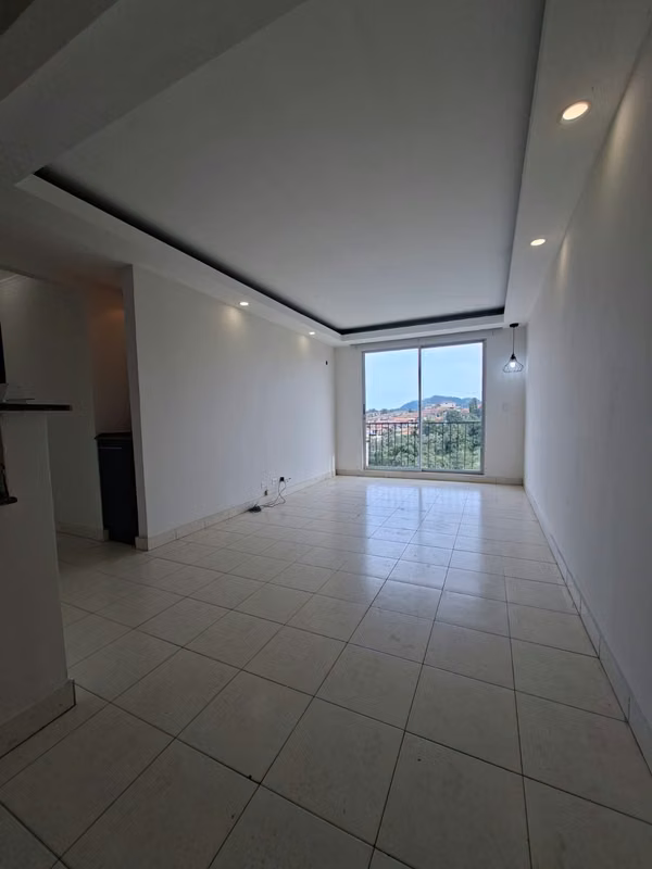 Apartamento en Alquiler 3 Recámaras | Cerca Metro Villa Zaita | PH Vistas del Rocío