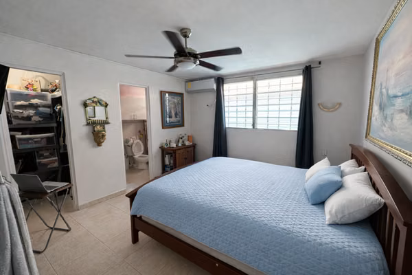 Brisas del Golf Home | 300 m², Prime Location ID 25955