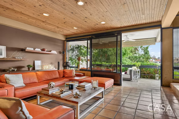 Architect-Designed Bioclimatic Home with Private Office Suite for Sale in Dos Mares, Panama City
