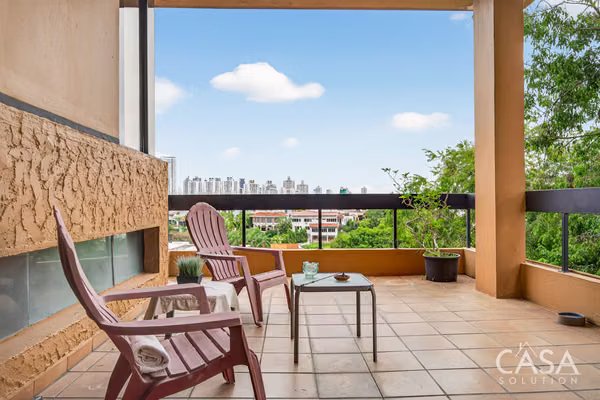 Architect-Designed Bioclimatic Home with Private Office Suite for Sale in Dos Mares, Panama City