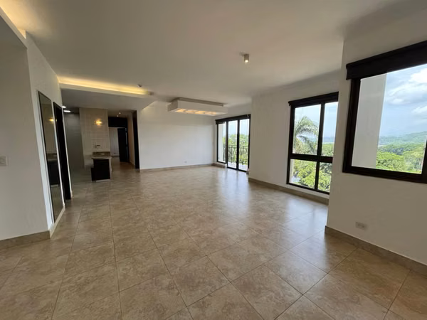 Furnished Apartment for Rent at Amador Heights – Modern Design & Prime Location