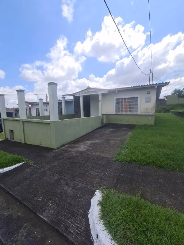 VENDO $140,000 / COMUNIDAD PRIVADA / PANAMÁ NORTE / CIUDAD DEL LAGO / LAS CUMBRES /