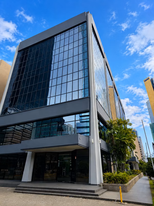 OFFICES ARE RENTED ON 50 STREET, PAN AMERICAN LIFE SQUARE