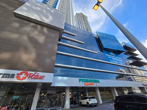 OPORTUNIDAD COMERCIAL EN VÍA ESPAÑA: ÚLTIMOS LOCALES EN PARKSQUARE - AF