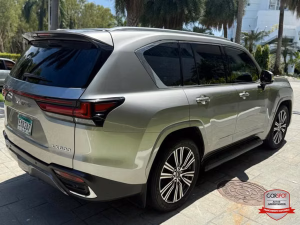 LEXUS LX600 24